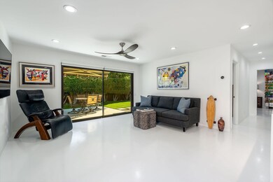 1111 E Ramon Rd unit 39, Palm Springs, CA 92264 - photo 3