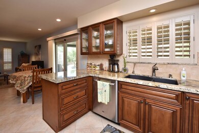 Overlooks Side Patio