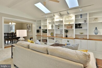 7704 Ridgecrest Dr, Alexandria, VA 22308 - photo 2