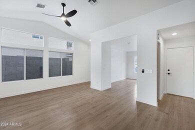 2286 E Hawken Way-7