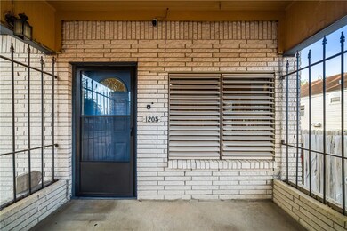 1205 10th St, Corpus Christi, TX 78404 - photo 7