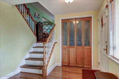 611 Laurel Ave, Hazlet, NJ 07730 - photo 2