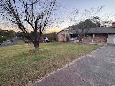 104 Maplewood Ct, Hot Springs National Park, AR 71913 - photo 2