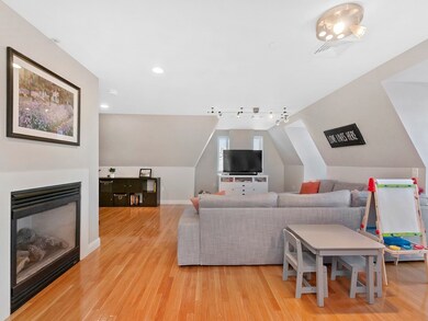 193 Bucknam St unit C, Everett, MA 02149 - photo 3