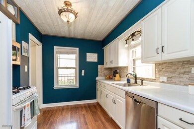 1329 Merle Hay Rd, Des Moines, IA 50311 - photo 7