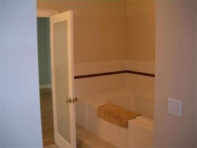 26 Andrew St unit 1, Salem, MA 01970 - photo 3