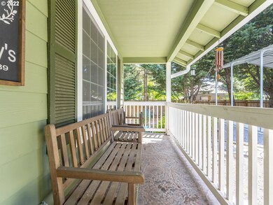 1794 N College St, Newberg, OR 97132 - photo 5