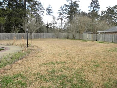 109 Lakeland Dr, Pineville, LA 71360 - photo 4