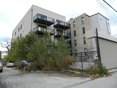 6531 S Kimbark Ave unit 2S, Chicago, IL 60637 - photo 2