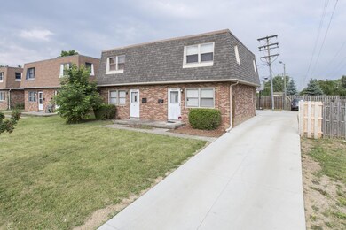 Exterior Front Wide