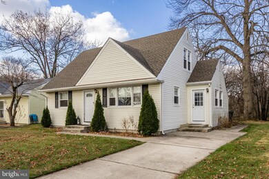 34 W Woodcrest Ave, Maple Shade, NJ 08052 - photo 3