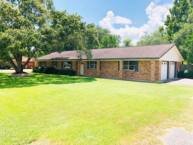 144 Trinity St, Bay City, TX 77414 - photo 3