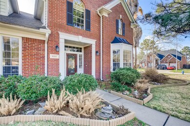 16806 Laguna Springs Dr, Houston, TX 77095 - photo 2