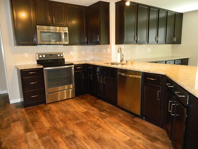 323 Victor Dr, Circleville, OH 43113 - photo 7