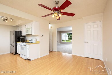 Dining Room-20190618-47971