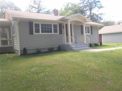 2 Eaton St, North Smithfield, RI 02896 - photo 3