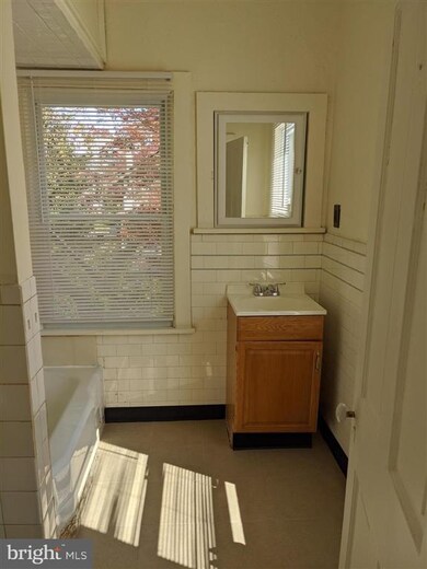 unlisted-address, Deptford, NJ 08096 - photo 2