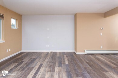 Living Room_0801-SMALL