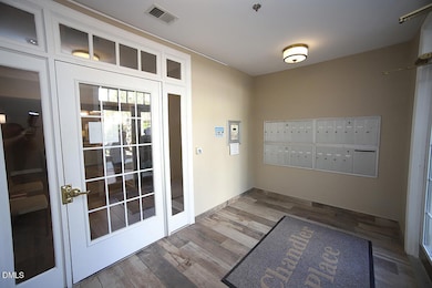 100 Northbrook Unit 207I