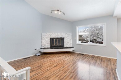 03-Living Room_ELI01072-Edit