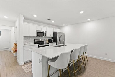 6019 Woods Edge Cir, Riviera Beach, FL 33410 - photo 6