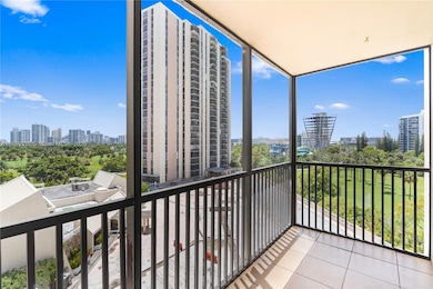 Coronado Towers unit 829, Aventura, FL 33180 - photo 4