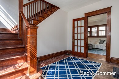 Foyer/Entry