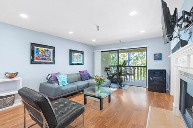 2111 Latham St unit 303, Mountain View, CA 94040 - photo 3