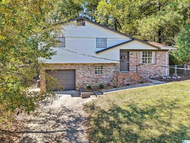 4018 Saint John Way NW, Birmingham, AL 35215 - photo 2