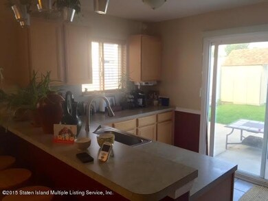 57 Beresford Ave, Staten Island, NY 10314 - photo 4
