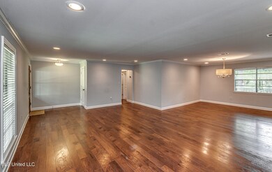 1103 Martin Dr-21