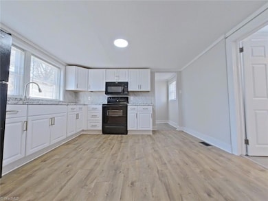 909 Old Thomasville Rd unit A, High Point, NC 27260 - photo 4