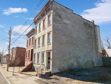 73 Clinton St, Albany, NY 12202 - photo 3
