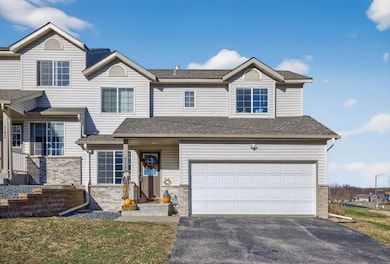 738 Baylee Place SW, Pine Island, MN 55963 - photo 2