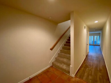 3910 Mandell St, Houston, TX 77006 - photo 2