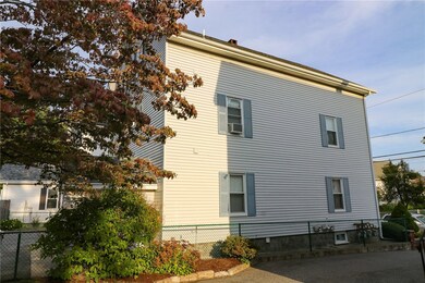 14 Chambers St, Cumberland, RI 02864 - photo 5