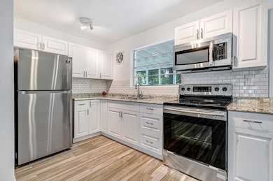 1211 Westview Dr, Cocoa, FL 32922 - photo 3