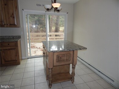 838 Scholl Rd, Pottstown, PA 19465 - photo 5