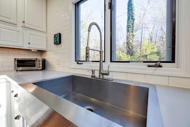 344 Forest Hill Ln, New Market, VA 22844 - photo 7