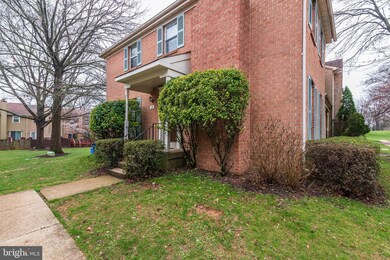 13 Ambiance Ct, North Potomac, MD 20878 - photo 2