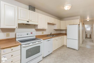 4347   Kitchen-