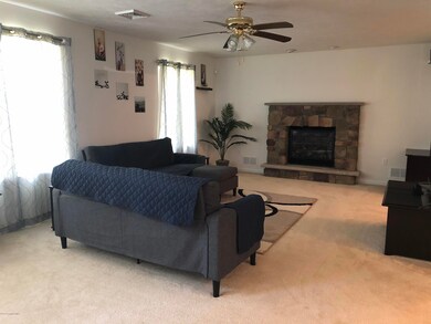 6347 Ventnor Dr, Tobyhanna, PA 18466 - photo 6