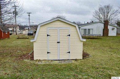 216 Plum St, Danville, OH 43014 - photo 7