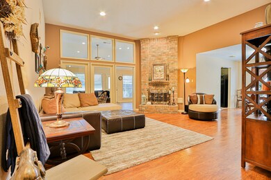 1712 Valero St, Friendswood, TX 77546 - photo 6