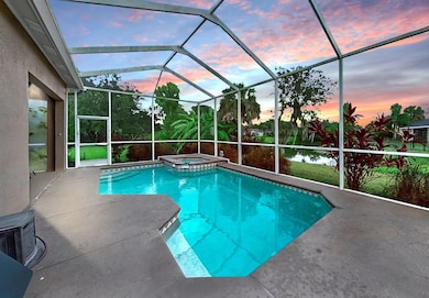 15513 Martinmeadow Dr, Lithia, FL 33547 - photo 2