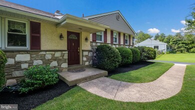 64 E Hillcrest Ave, Chalfont, PA 18914 - photo 6