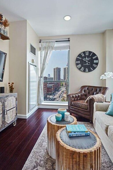 The Strada 234 unit 821, Boston, MA 02114 - photo 5