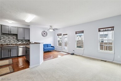 136 River Rock Way unit D, Berea, OH 44017 - photo 6