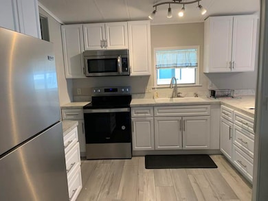 12100 Seminole Blvd unit 339, Largo, FL 33778 - photo 5