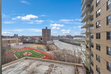 The Winston Churchill unit 6T, Bronx, NY 10463 - photo 3